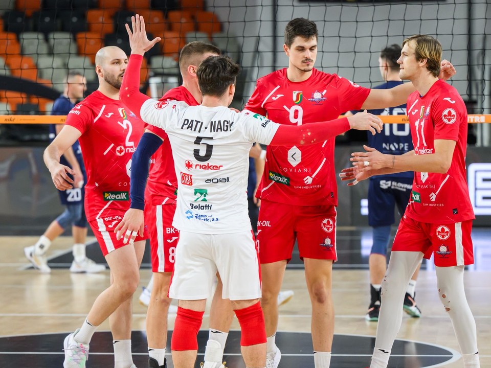 Volejbalisti Komárna