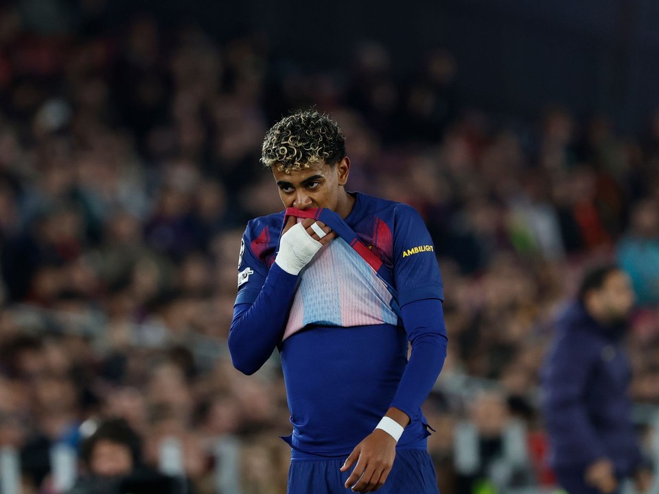 Hráč Barcelony Lamine Yamal.