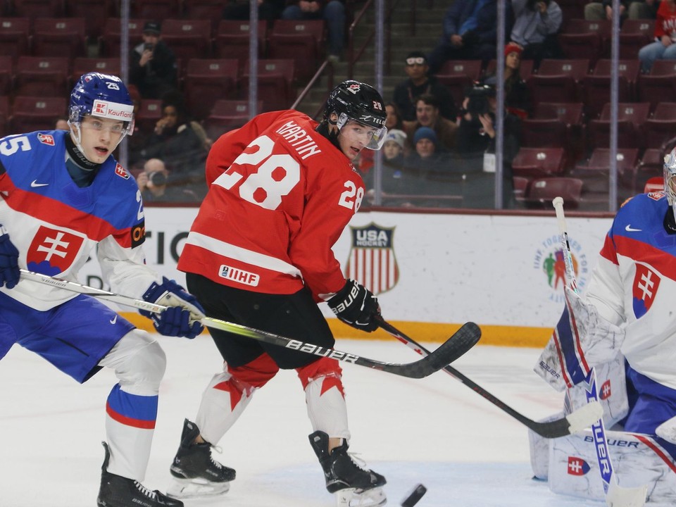 Fotka zo zápasu Slovensko - Kanada na MS v hokeji hráčov do 20 rokov 2026.
