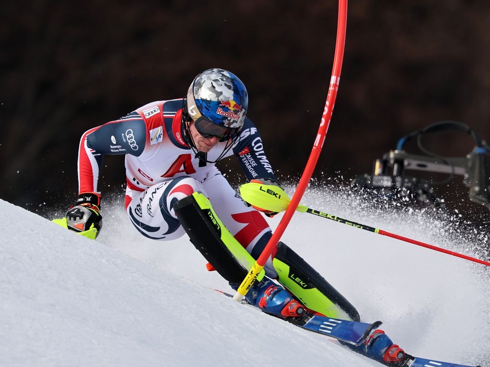 Francúzsky lyžiar Clement Noel.