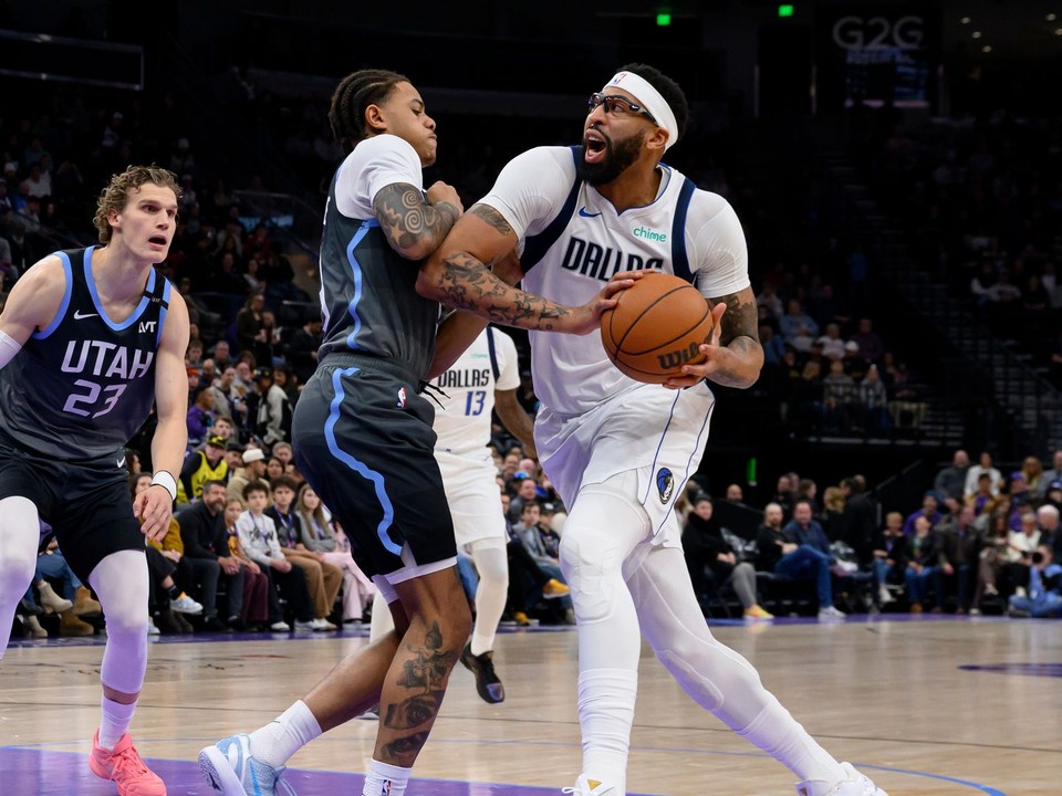 Anthony Davis v zápase proti Utahu.
