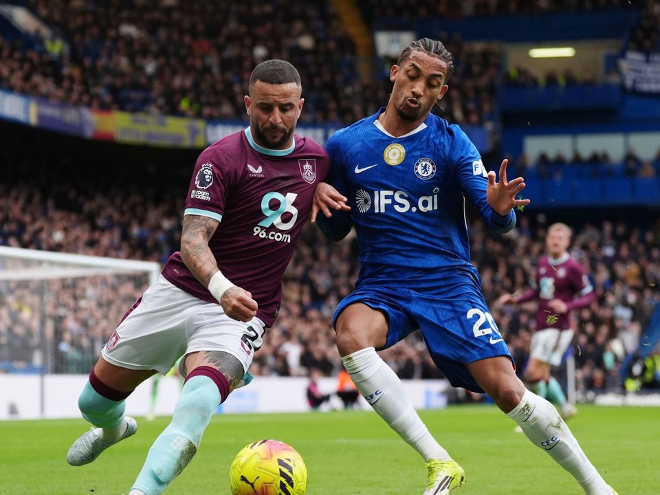 Momentka zo zápasu Burnley - Chelsea.