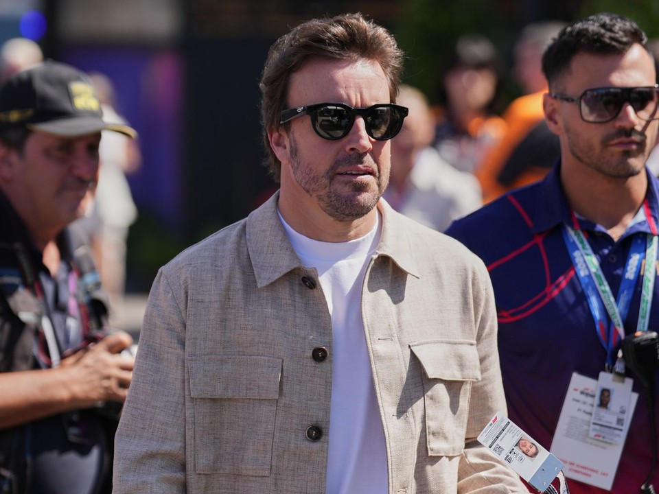 Španielsky pretekár F1 Fernando Alonso pred štartom sezóny 2026.