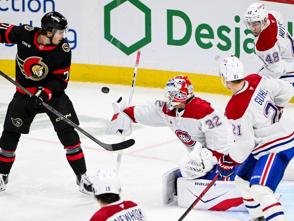 Momentka zo zápasu Montreal Canadiens - Ottawa Senators. 
