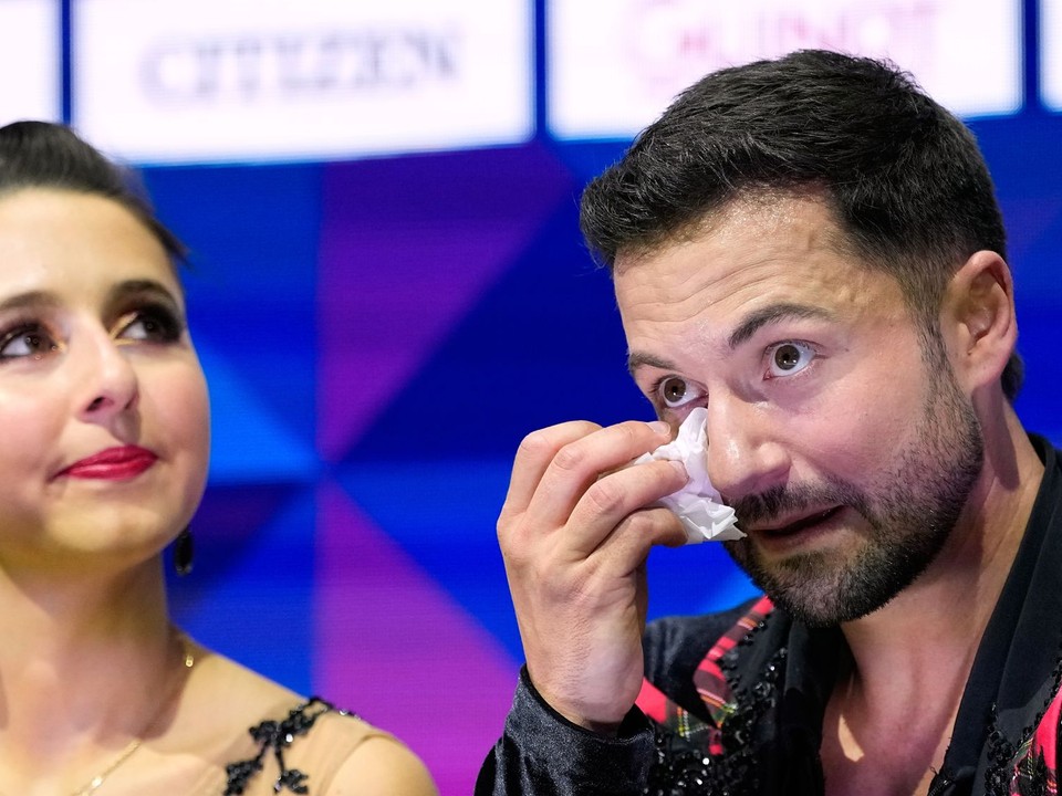 Lilah Fearová a Lewis Gibson.