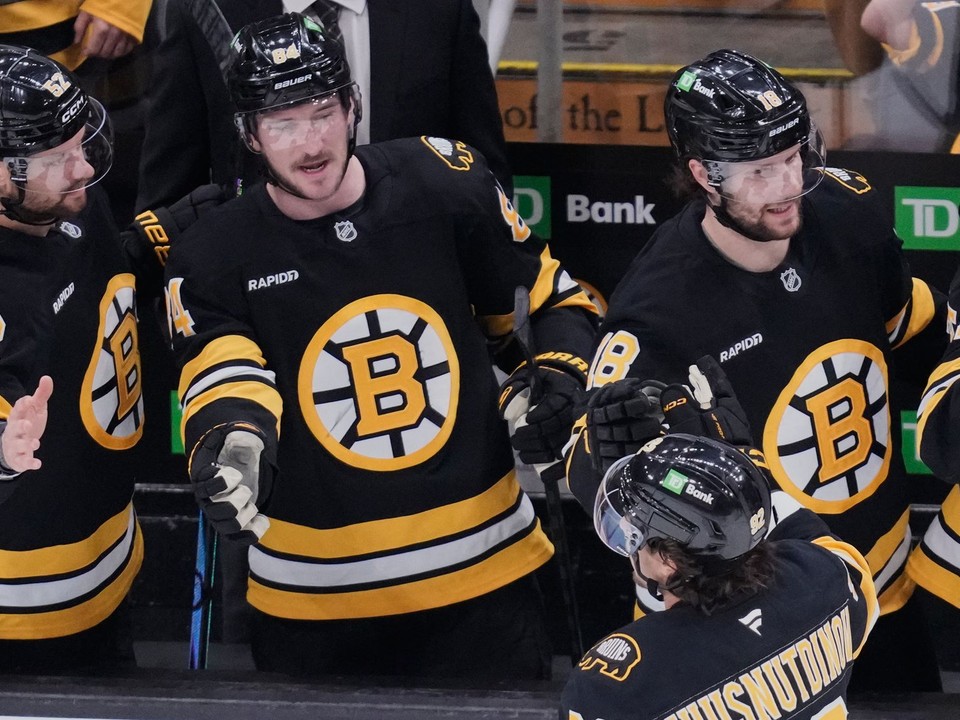 Radosť hráčov Bostonu Bruins.
