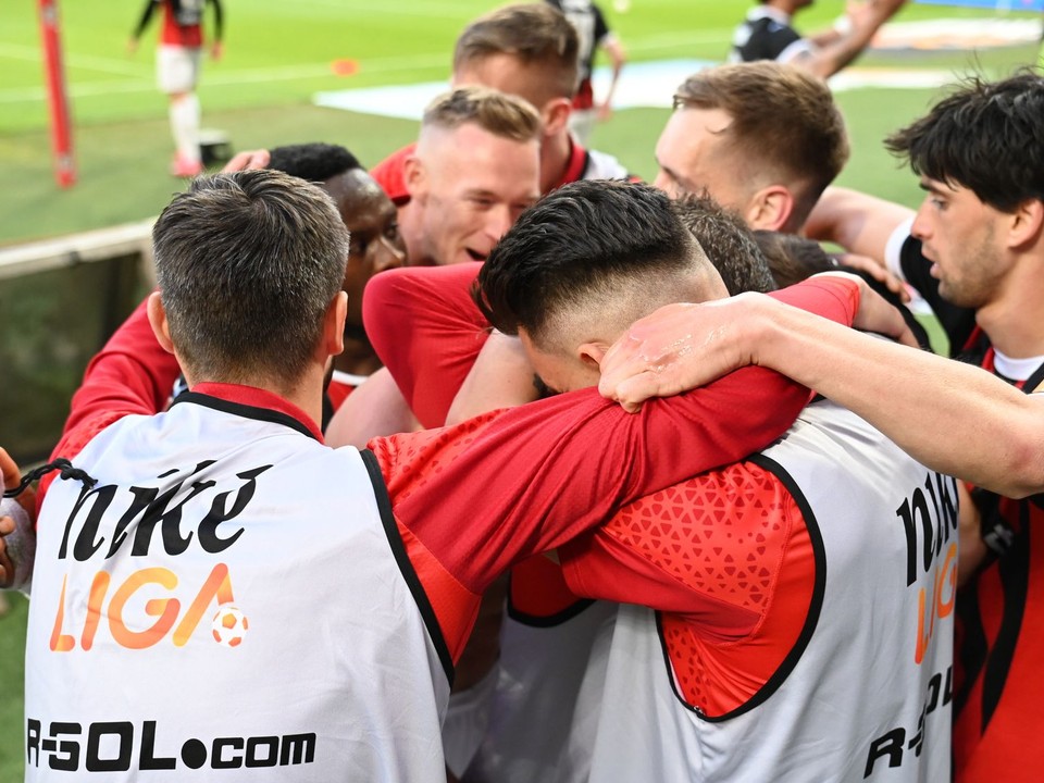 Na snímke radosť hráčov Trnavy po strelení gólu počas dohrávky 2. kola nadstavbovej časti Niké ligy medzi FC Spartak Trnava a FC DAC Dunajská Streda v Trnave.
