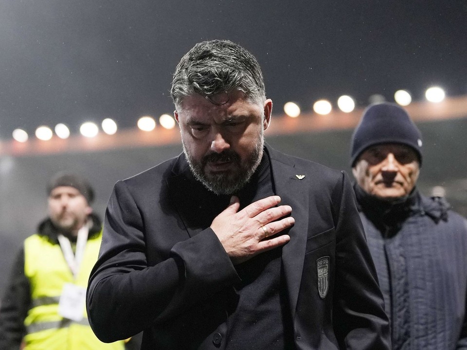 Na snímke tréner Talianska Gennaro Gattuso reaguje po prehre vo finalovom zápase európskej baráže MS 2026.