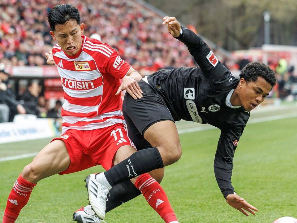 Joel Chima Fujita a Woo-yeong Jeong.