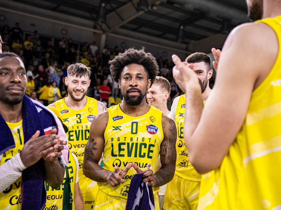 Momentka zo zápasu Levice - Spišskí Rytieri.