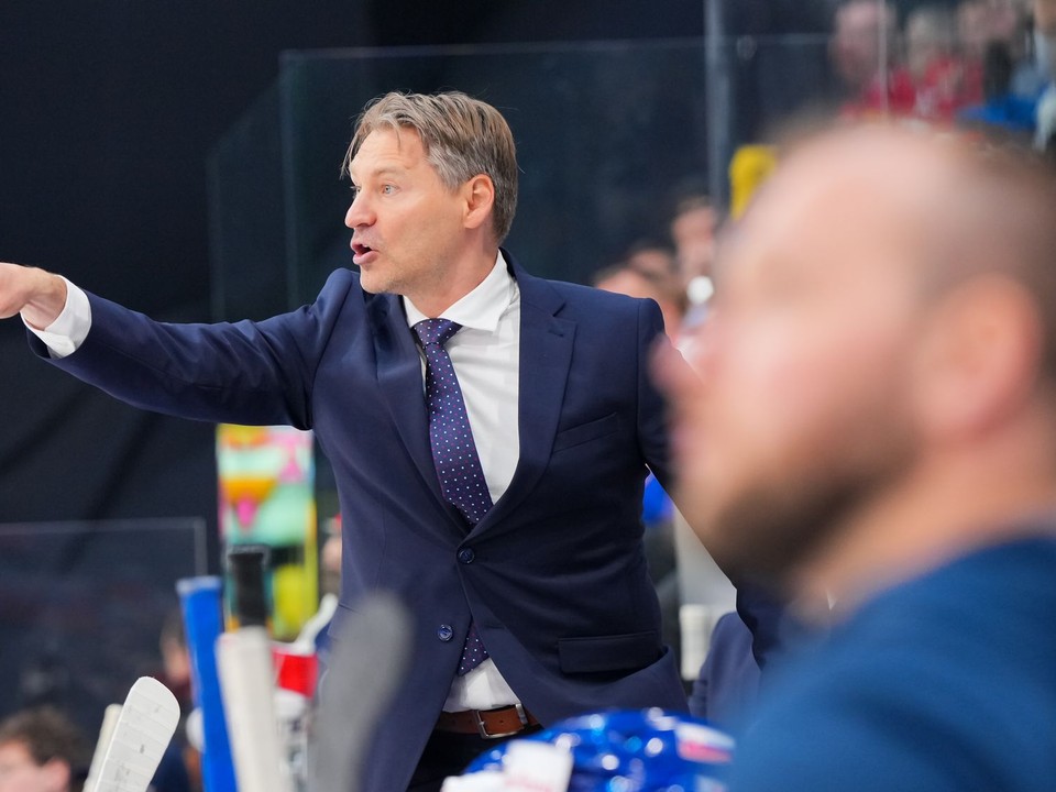 Tréner Slovenska Vladimír Országh
počas MS v hokeji 2026.