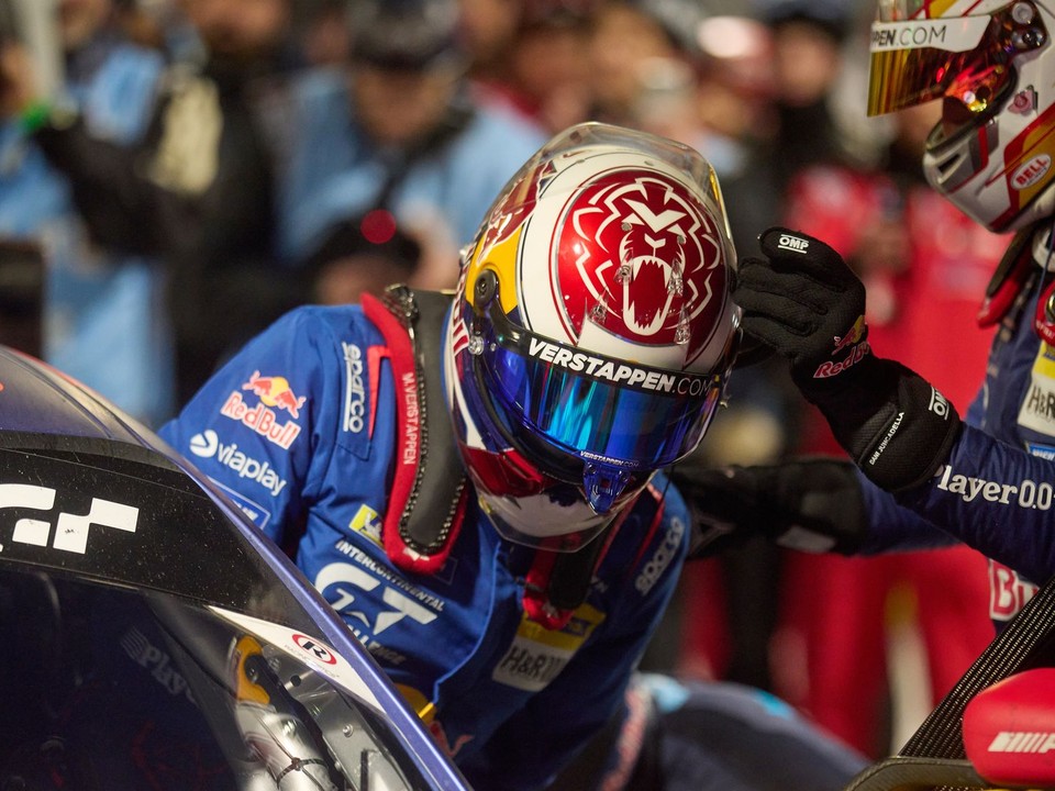 Max Verstappen počas pretekov na Nürburgringu.