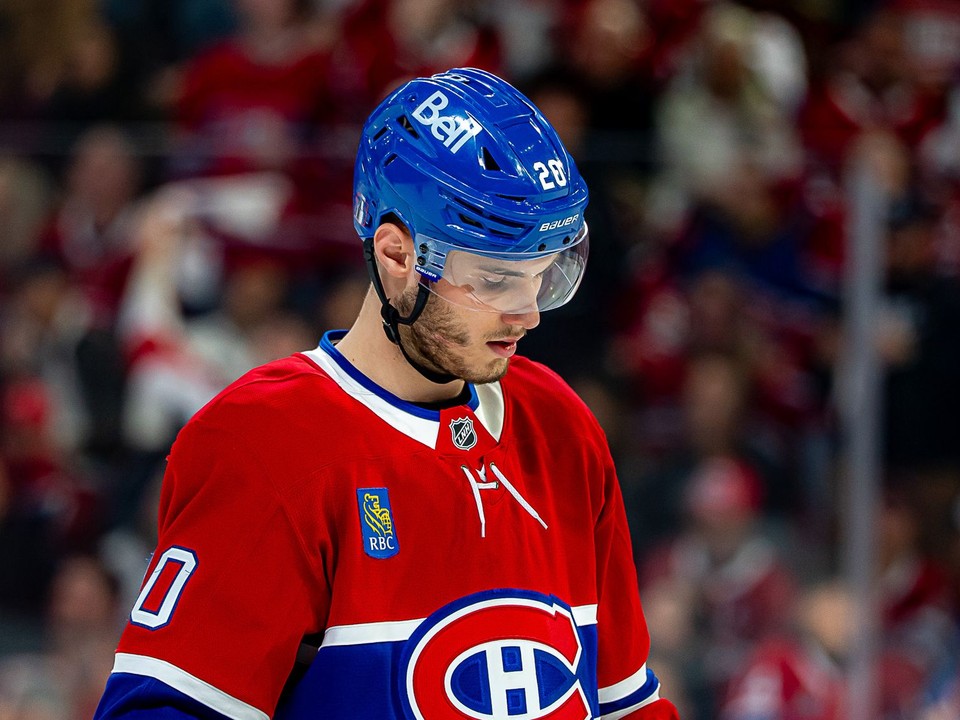 Juraj Slafkovský počas šiesteho zápasu 1. kola play-off NHL Montreal Canadiens - Tampa Bay.