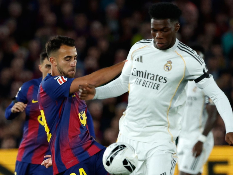 Momentka zo zápasu Barcelona - Real Madrid.