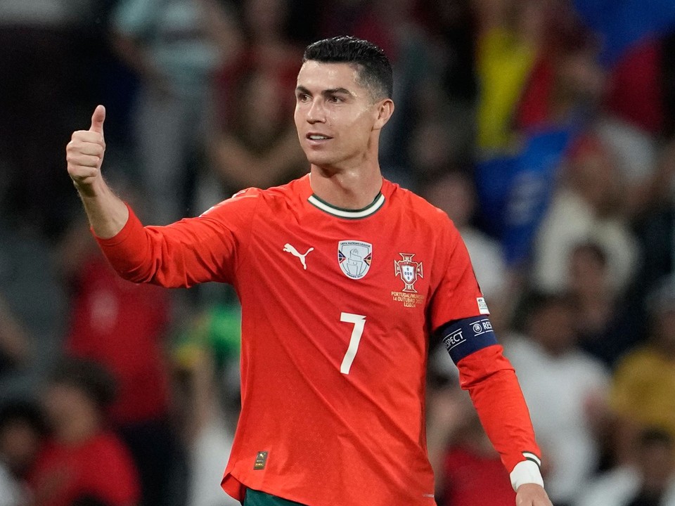 Cristiano Ronaldo v drese Portugalska.