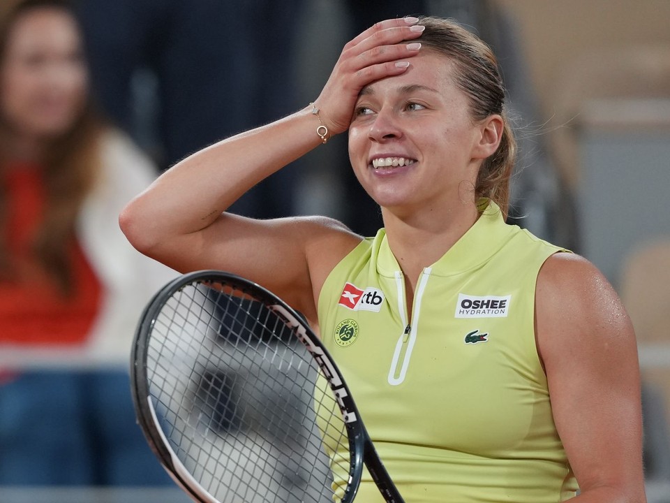 Kvalifikantka Maja Chwalinska po postupe do finále Roland Garros 2026.