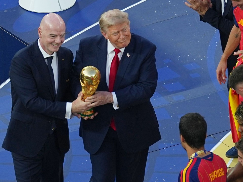 Gianni Infantino a Donald J. Trump.
