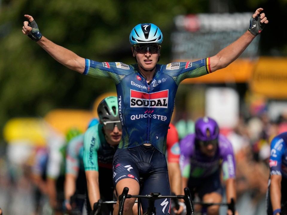 Belgický cyklista Tim Merlier sa stal víťazom 8. etapy pretekov Tour de France 2026.
