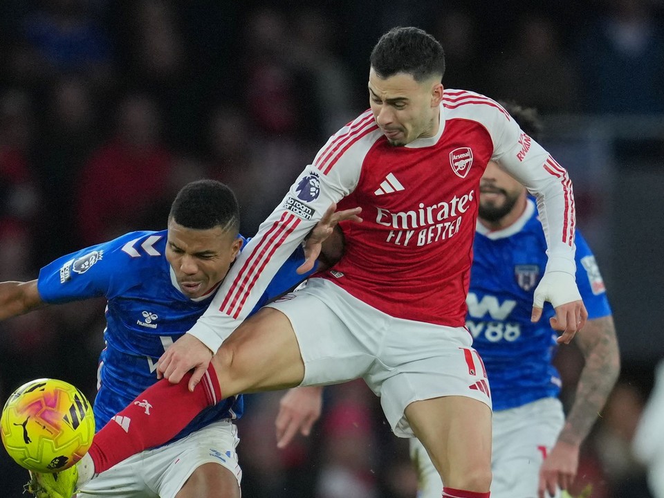 Gabriel Martinelli v drese Arsenalu.