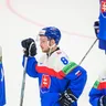 Slovenskí hokejisti po prehre s Kanadou na MS 2026.