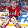 Brankár Montrealu Canadiens Jacob Fowler počas Heritage Classic proti Winnipegu.