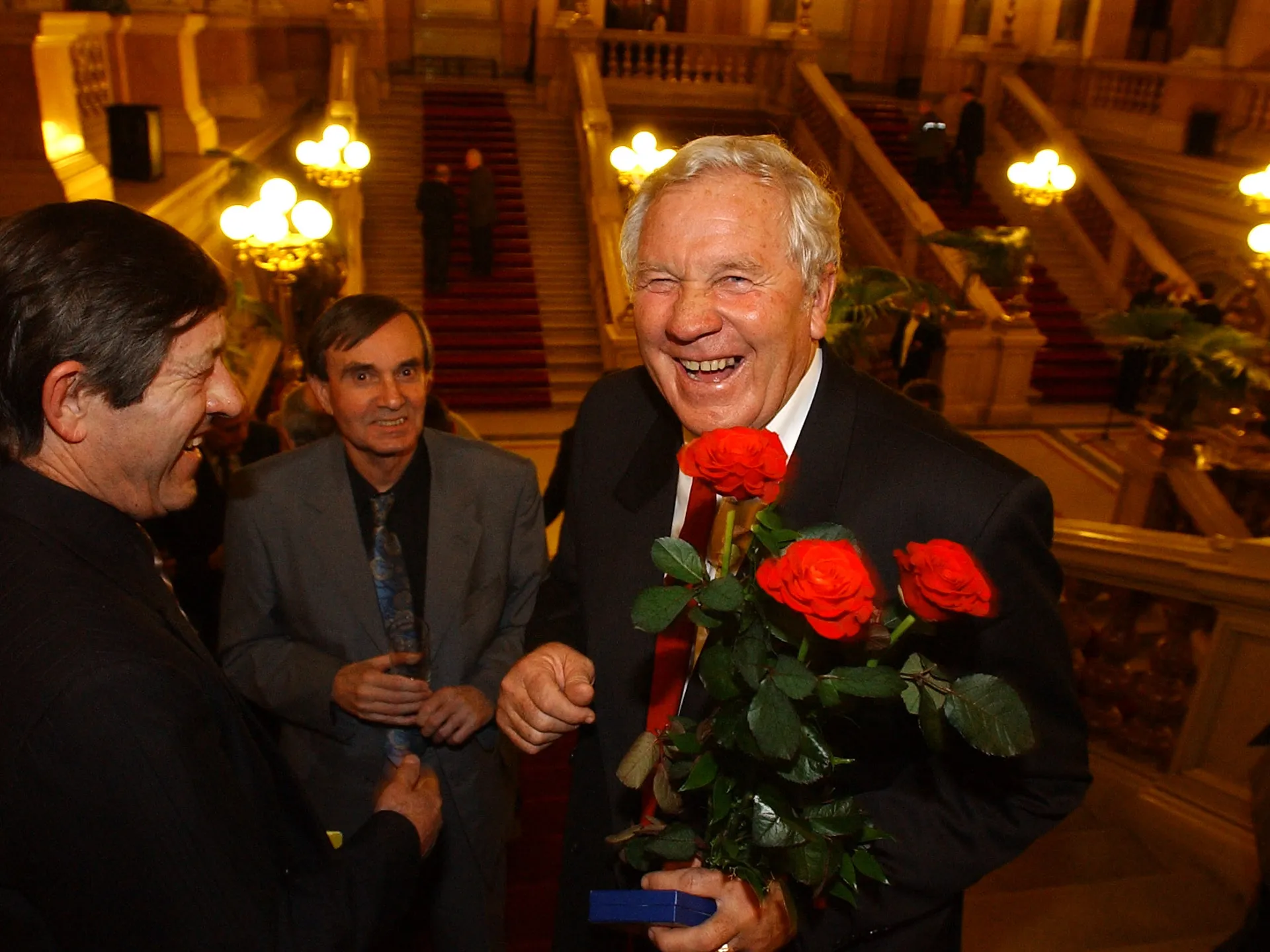 SLOVENSKO - „DOLFI“ SCHERER MÁ 80, ŽIVIÓ!
