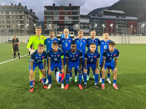 SR 21 v Andorre