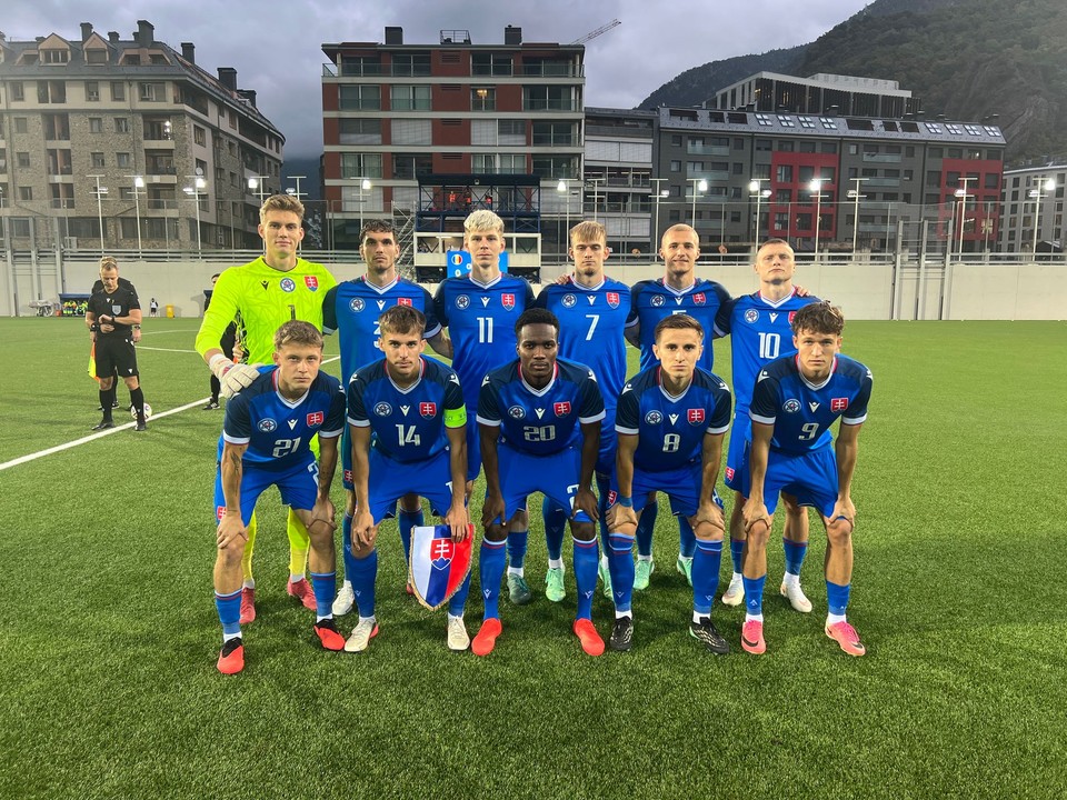 SR 21 v Andorre