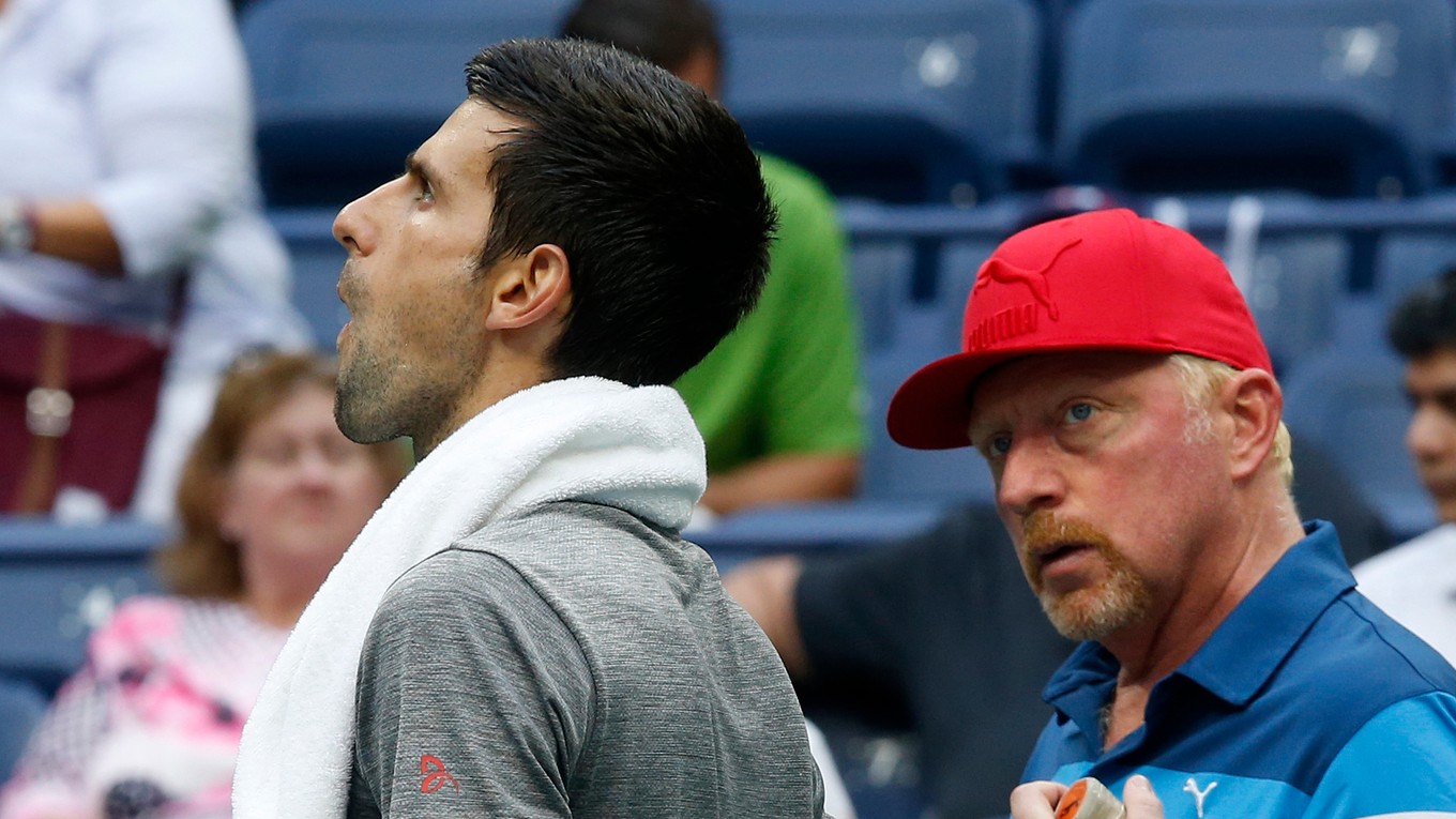 Novak Djokovič a Boris Becker počas tréningu v roku 2016.