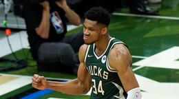 Grécky basketbalista Janis Antetokunmpo.