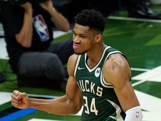 Giannis Antetokounmpo.
