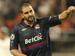 Lisandro López v drese Olympique Lyon v roku 2009.