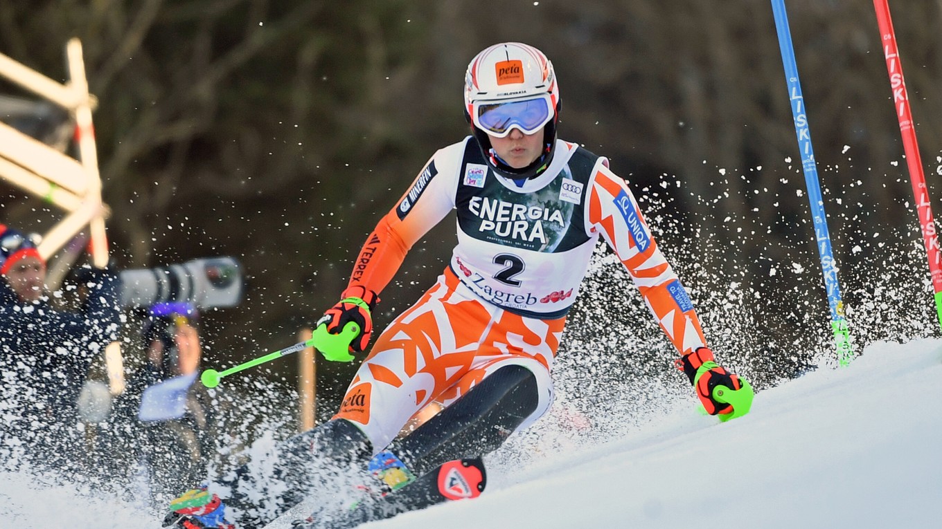 Petra Vlhová počas slalomu v Záhrebe 2023.