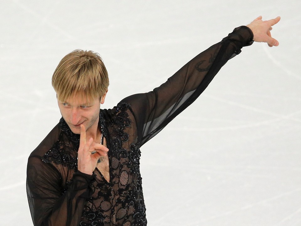 Jevgenij Pľuščenko patrí medzi najslávnejších krasokorčuliarov.