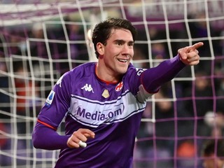 Dušan Vlahovič v drese ACF Fiorentina.