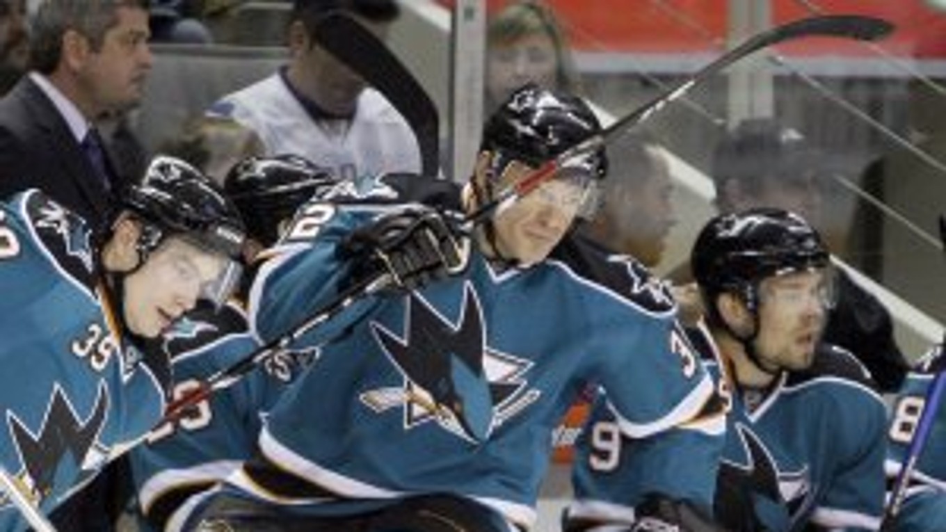 Claude Lemieux v drese San Jose.