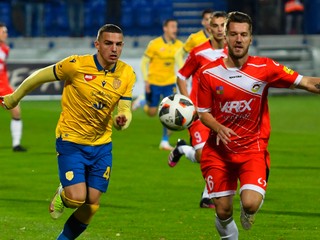 Futbalisti Liptovského Mikuláša zaskočili favorizovanú Dunajskú Stredu.