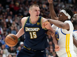 Basketbalisti Golden State si v 1. kole play off NBA poradili s Denverom Nuggets.