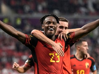 Michy Batshuayi a belgická radosť na MS vo futbale 2022.
