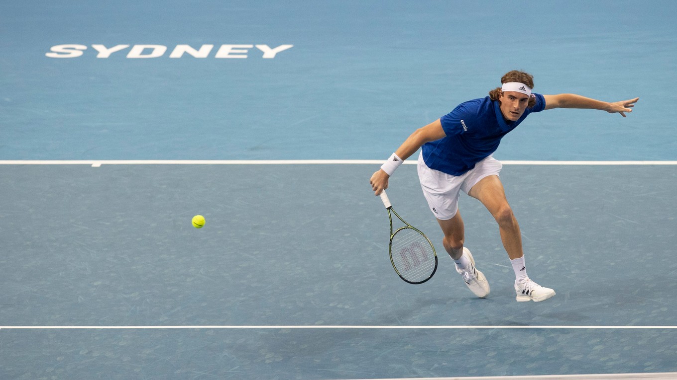 Stefanos Tsitsipas nastúpil iba na štvorhru.