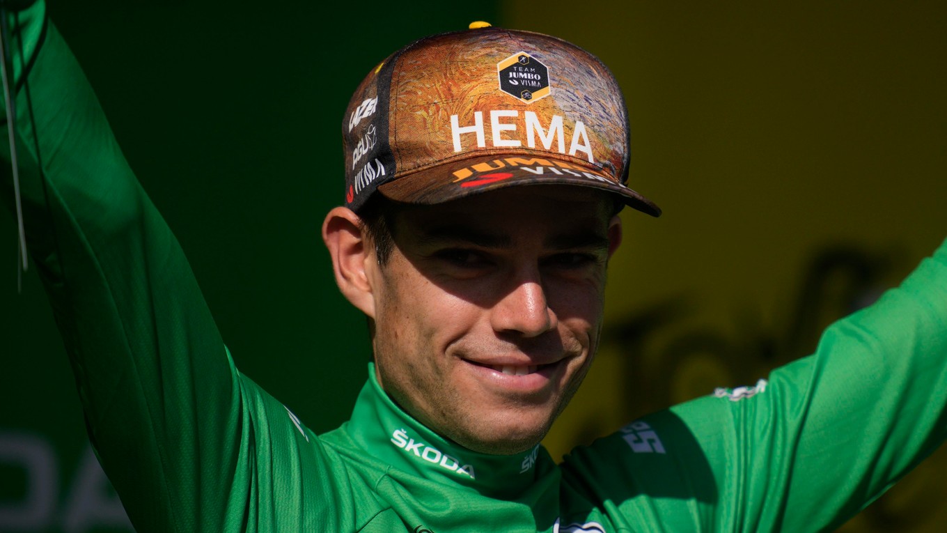 Wout Van Aert v zelenom drese na Tour de France 2022.