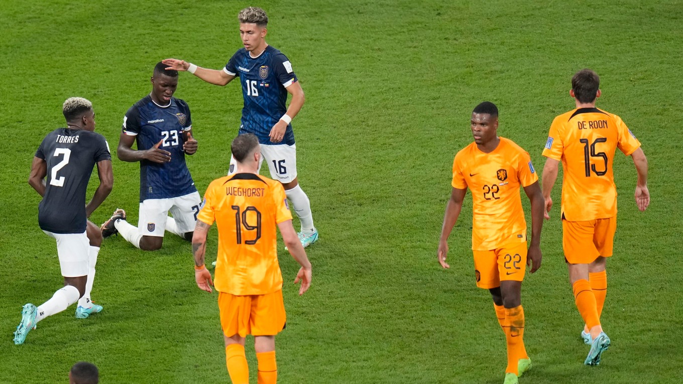 Momentka zo zápasu Holandsko - Ekvádor na MS vo futbale 2022.