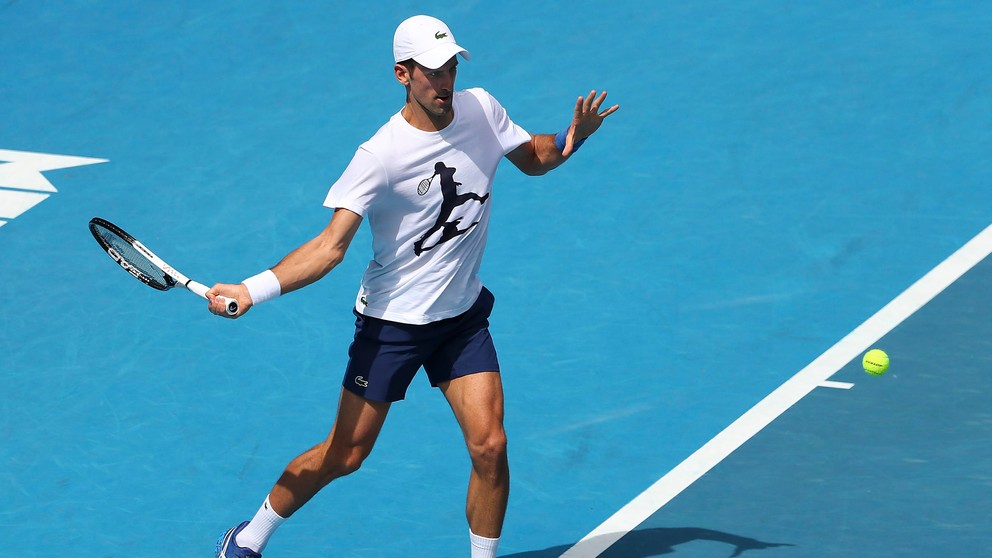 Novak Djokovič počas tréningu na Australian Open.