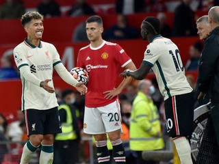 Momentka zo zápasu Manchester United - Liverpool.