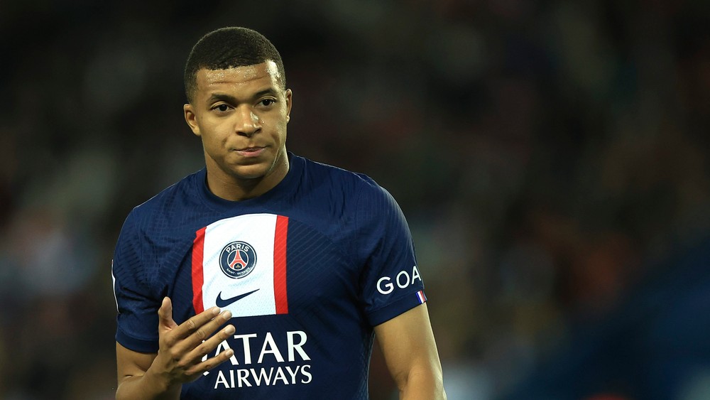 Mbappé je sklamaný, chce čo najskôr odísť z PSG