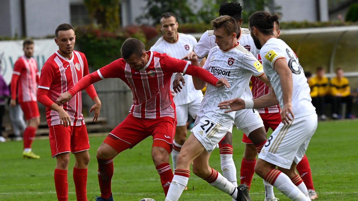 Momentka zo zápasu Trenčianske Stankovce - Trnava.