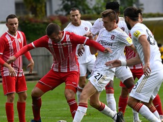 Momentka zo zápasu Trenčianske Stankovce - Trnava.