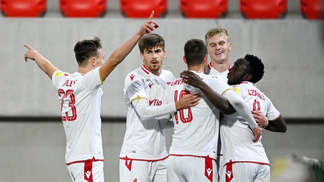 Radosť futbalistov AS Trenčín.