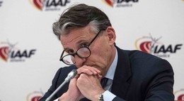 Prezident Medzinárodnej asociácie atletických federácie Sebastian Coe sa zúčastnil na športových hrách v uliciach Manchestru.