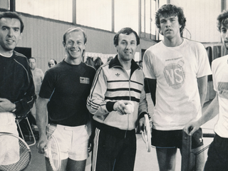 Československý daviscupový tím v roku 1986: (zľava) Tomáš Šmíd, Pavel Složil, kapitán František Pála, Milan Šrejber a Miloslav Mečíř